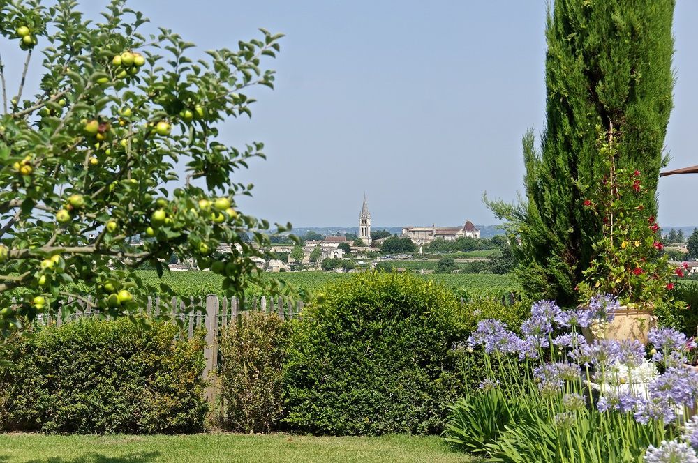 Les Clefs De Troplong Mondot Saint-Émilion Eksteriør bilde