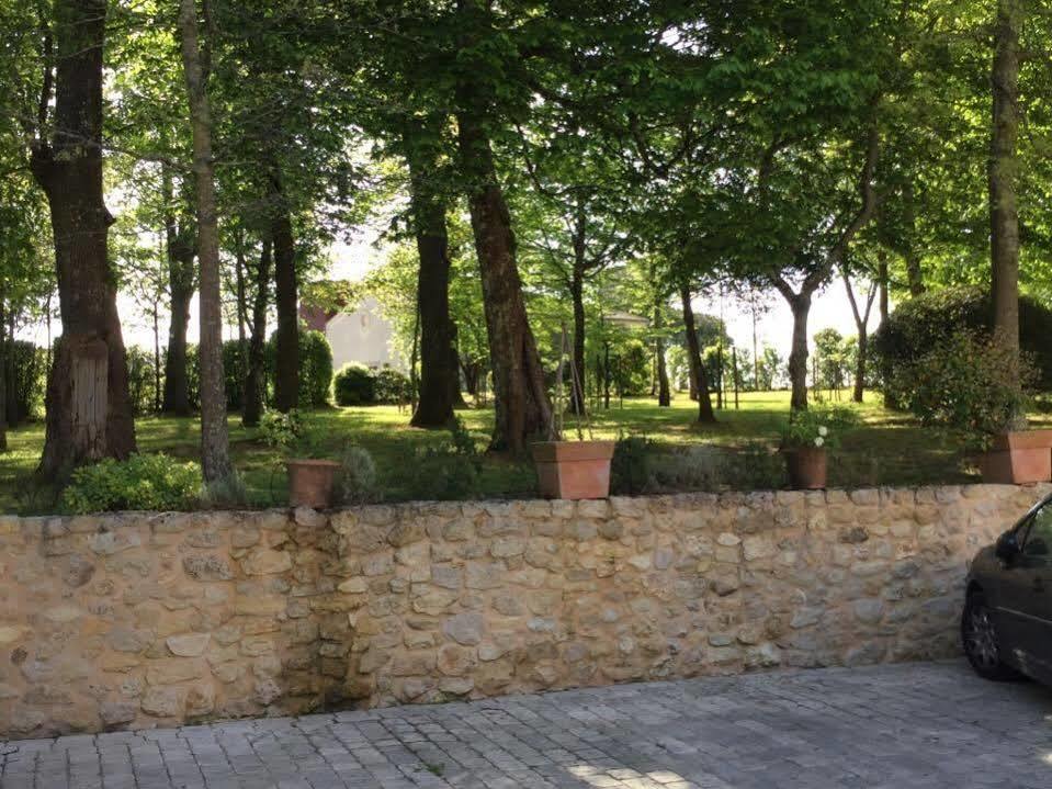 Les Clefs De Troplong Mondot Saint-Émilion Eksteriør bilde